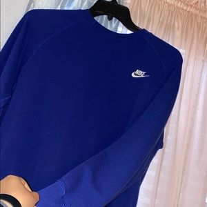 Nike Sportswear Club Long Sleeve Crew